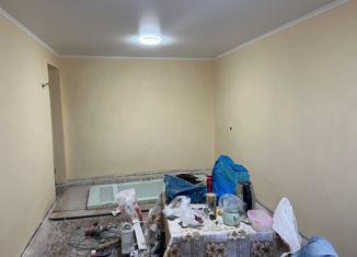 Продаю двухкомнатную квартиру, 42 м2, Минеральные Воды, Советская улица, 40