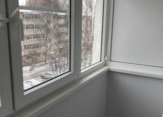 Продается 2-ком. квартира, 46 м2, Звенигород, квартал Маяковского, 2