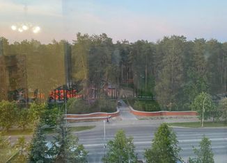 Продается 2-комнатная квартира, 50 м2, Заречный, улица Ленина, 38