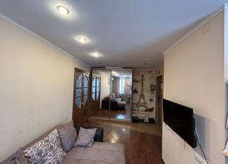 Продаю 4-комнатную квартиру, 62.9 м2, поселок городского типа Мирный, улица З. Космодемьянской, 5
