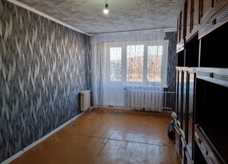 Продам 1-ком. квартиру, 33.6 м2, Артём, Черноморская улица, 2