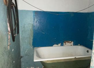 Продажа 2-комнатной квартиры, 50.3 м2, Партизанск, улица Селедцова, 3