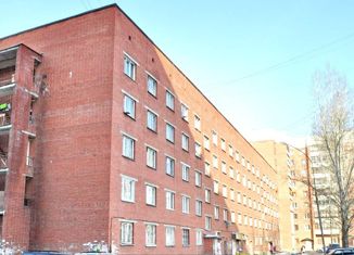Продаю комнату, 100 м2, Екатеринбург, улица Ляпустина, 13, улица Ляпустина