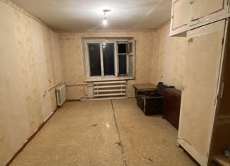 Продаю комнату, 18.3 м2, поселок Майский, Центральная улица, 12