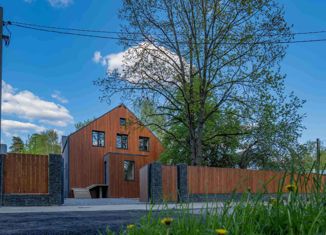 Продам дом, 300 м2, село Жаворонки, улица Победы, 53