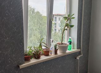 Продается 2-комнатная квартира, 45.5 м2, Юрга, улица Мира, 13