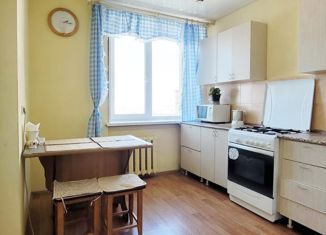 2-комнатная квартира на продажу, 52 м2, Челябинск, улица Володарского, 32