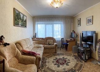 Продаю двухкомнатную квартиру, 48.3 м2, село Новоникольск, Советская улица, 89