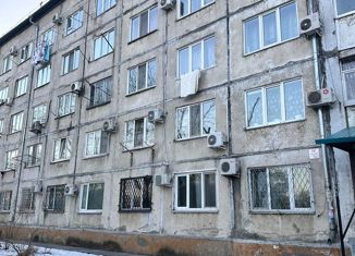 Продается 1-комнатная квартира, 17 м2, Уссурийск, улица Воровского, 143