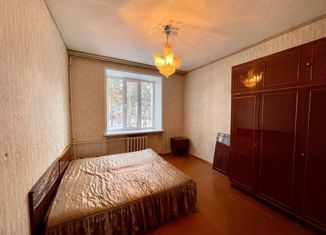 Продается 3-ком. квартира, 74 м2, Заречный, проспект Мира, 10