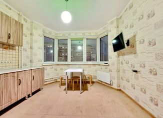 2-комнатная квартира в аренду, 60 м2, Москва, улица Недорубова, 11, улица Недорубова