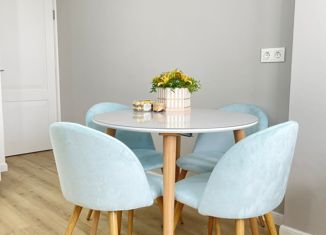 Продажа 2-ком. квартиры, 48 м2, Батайск, улица Половинко, 280/3к1, ЖК Южный Берег