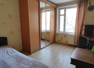 Продажа трехкомнатной квартиры, 65 м2, Москва, улица Введенского, 20к1, район Коньково