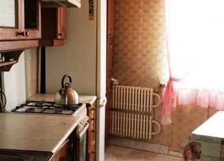 Сдается 4-комнатная квартира, 80 м2, Белгород, Привольная улица, 11А