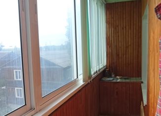 Продаю 2-ком. квартиру, 46.1 м2, Лесосибирск, Привокзальная улица, 72Б