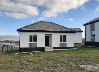 Продаю дом, 92 м2, станица Натухаевская, улица имени Геннадия Гурьянова, 88Б