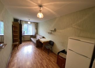 Продается комната, 44.3 м2, Екатеринбург, проспект Космонавтов, 76, метро Проспект Космонавтов