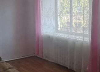 Продается 3-ком. квартира, 52 м2, село Октябрьское, Заводская улица, 12