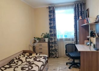 Продается четырехкомнатная квартира, 61.5 м2, Вологодская область, улица Чернышевского, 95