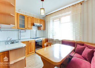 Продается 2-комнатная квартира, 50 м2, Хабаровск, улица Ворошилова, 13А