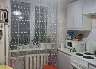 Двухкомнатная квартира на продажу, 41.7 м2, Мариинск, Вокзальная улица, 2Б