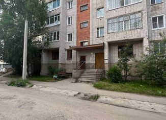 Продам 2-комнатную квартиру, 49.2 м2, Емва, улица Дзержинского, 106
