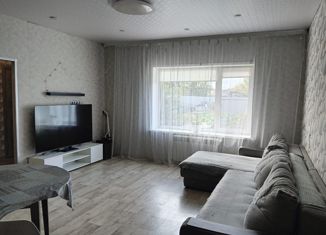 Продается 4-комнатная квартира, 100 м2, посёлок Дубровка, улица Титова, 9