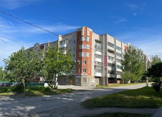 Продажа однокомнатной квартиры, 33 м2, Березники, улица Льва Толстого, 33