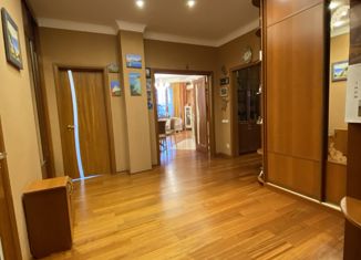 Продаю 3-комнатную квартиру, 118.1 м2, Москва, Лодочная улица, 17, станция Тушинская