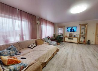 Продается 3-ком. квартира, 105 м2, поселок Широчанка, Ейская улица, 63