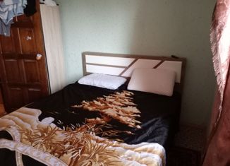 Продам 2-ком. квартиру, 47 м2, Заводоуковск, улица Мелиораторов, 12