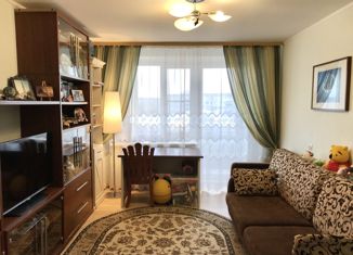 Продается двухкомнатная квартира, 50 м2, Валдай, улица Белова, 40