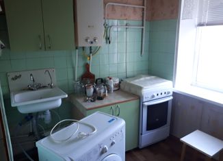 Продажа 3-комнатной квартиры, 57 м2, Цимлянск, улица Карла Маркса, 11/19