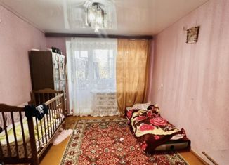 Продажа 2-ком. квартиры, 42 м2, Бор, улица Белинского, 1