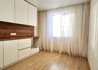 Продается 1-комнатная квартира, 32 м2, Челябинск, улица 250-летия Челябинска, 5, Калининский район