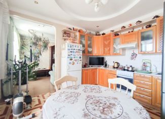 Продажа 2-комнатной квартиры, 61.5 м2, Забайкальский край, улица Шилова, 95Б
