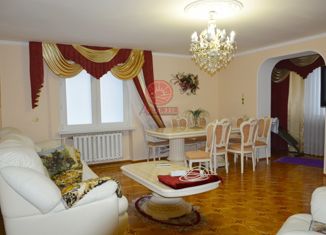 Продается 5-комнатная квартира, 116 м2, посёлок городского типа Партенит, улица Победы, 19