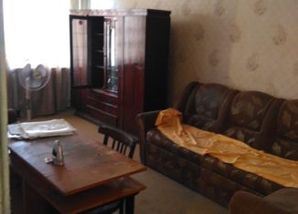 Продаю 3-комнатную квартиру, 66.6 м2, Новошахтинск, Восточная улица, 12