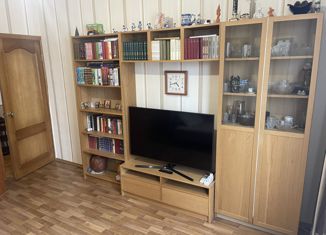 Продажа 2-ком. квартиры, 47 м2, Москва, улица Твардовского, 1, метро Строгино