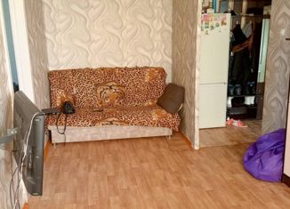Трехкомнатная квартира на продажу, 47.9 м2, Новокузнецк, улица Дузенко, 12