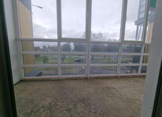 Продаю квартиру студию, 31.7 м2, Псков, улица Ижорского Батальона, 7