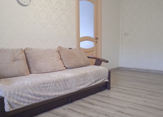 Продам 3-комнатную квартиру, 52 м2, Краснодар, улица Гагарина, 59