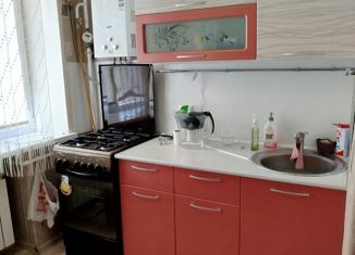 Продажа 3-ком. квартиры, 56 м2, Цимлянск, Советская улица, 21