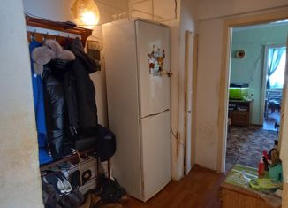 Продается 4-комнатная квартира, 58 м2, Болохово, улица Соловцова, 21