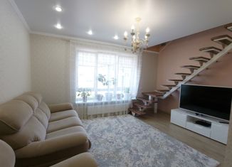 Продается 4-комнатная квартира, 105 м2, Зеленоградск, Лазаревская улица, 3