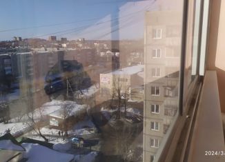 Четырехкомнатная квартира на продажу, 83 м2, Первоуральск, улица Трубников, 46Б