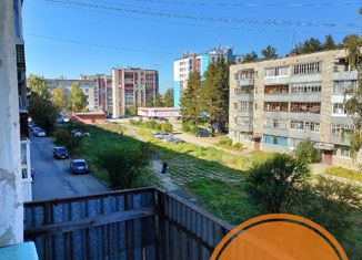 Продается трехкомнатная квартира, 60 м2, Нижняя Тура, улица Машиностроителей, 19