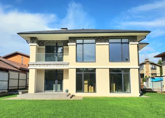 Продается дом, 260 м2, коттеджный посёлок Крючково-2, Средняя улица