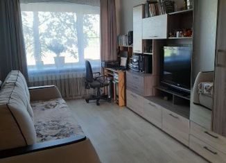 Продам 3-ком. квартиру, 59.3 м2, село Ленинское, Школьная улица, 6