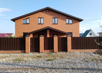 Таунхаус на продажу, 108.3 м2, село Жуково, Целинная улица